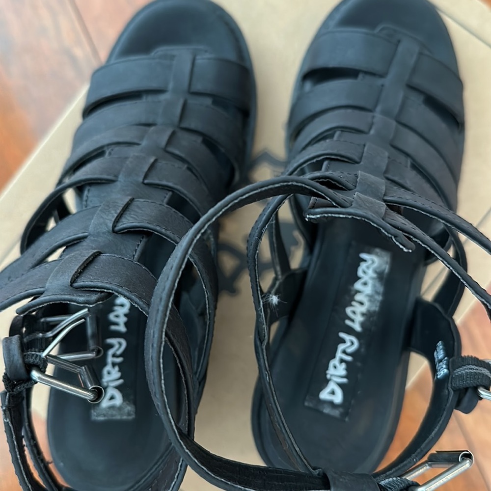 Only Used Once. In Perfect Condition. - image 4